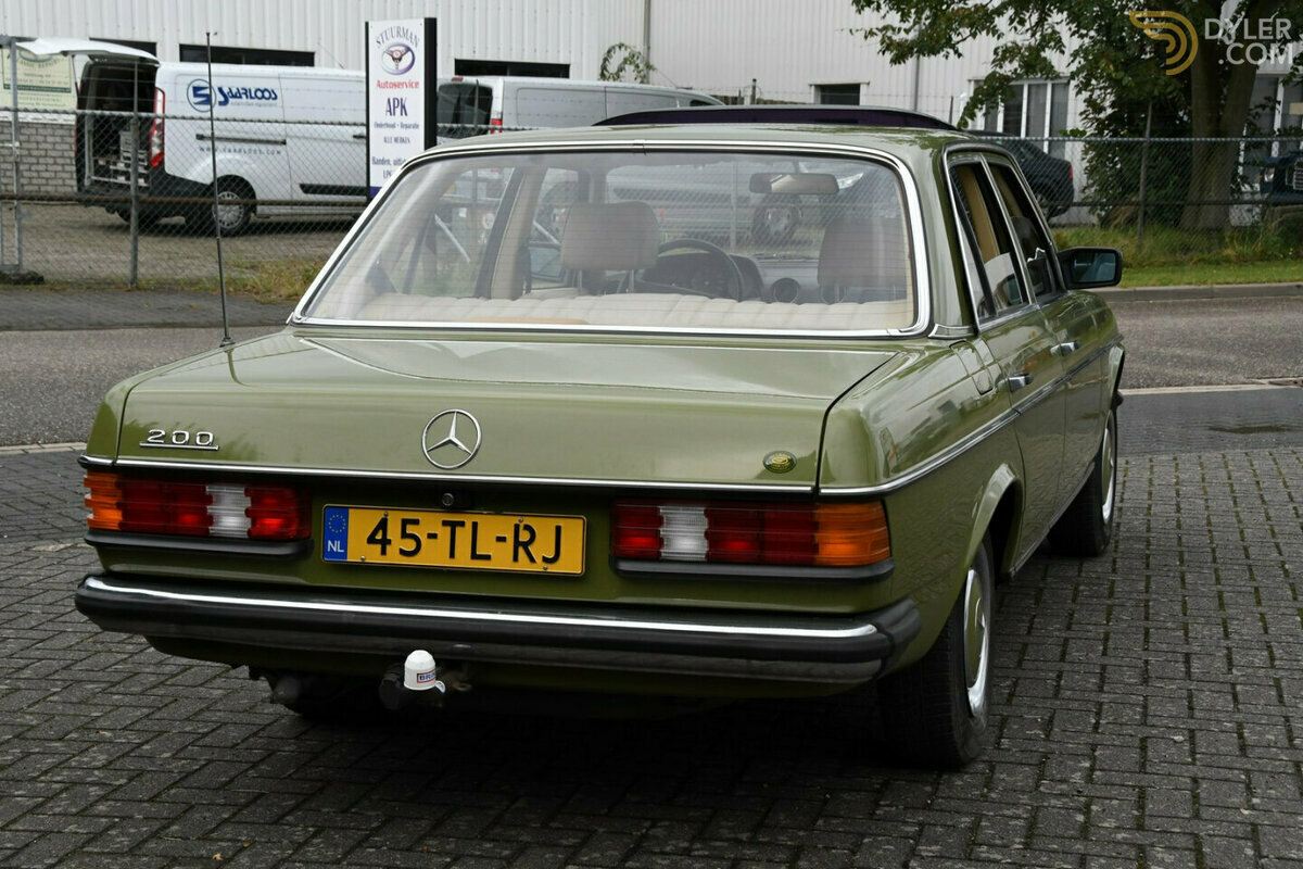 1981 Mercedes-Benz 200 Sedan (W123), foto 10