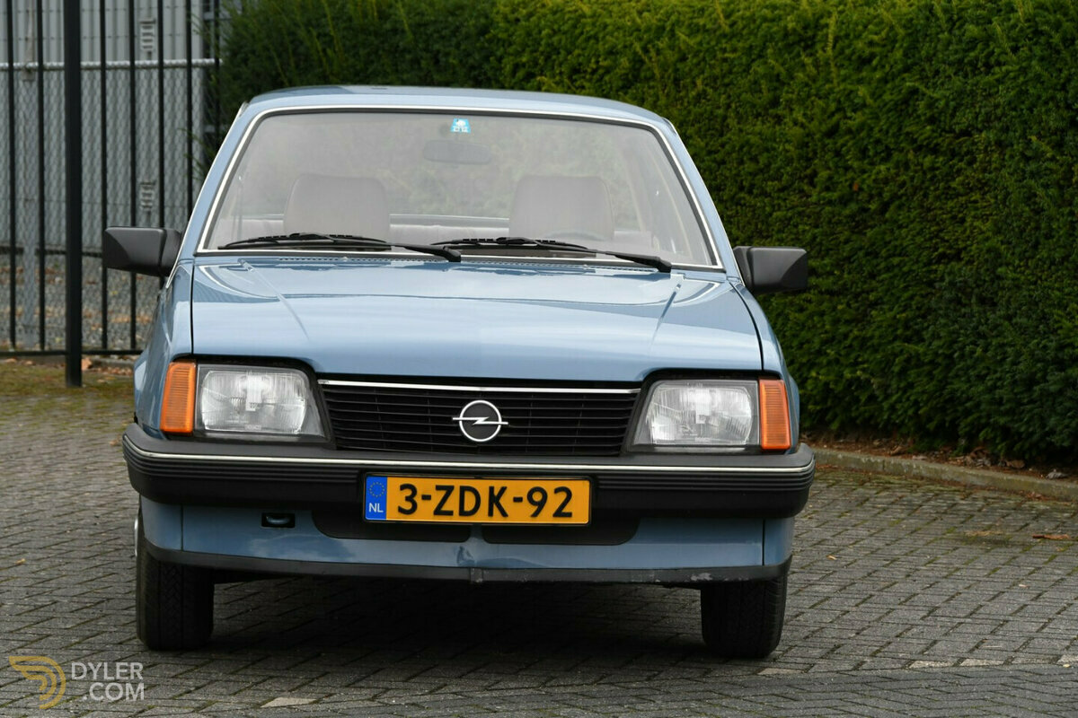 1983 Opel Ascona C 1.3 S Sedan, foto 7