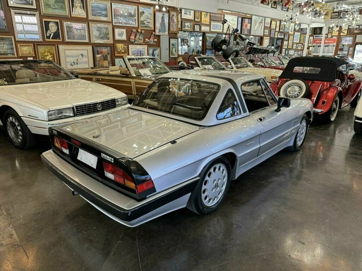 1987 Alfa Romeo Spider, foto 4