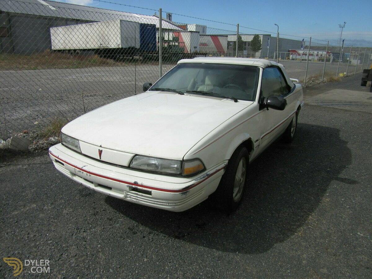 1992 Pontiac Sunbird Cabriolet, foto 2