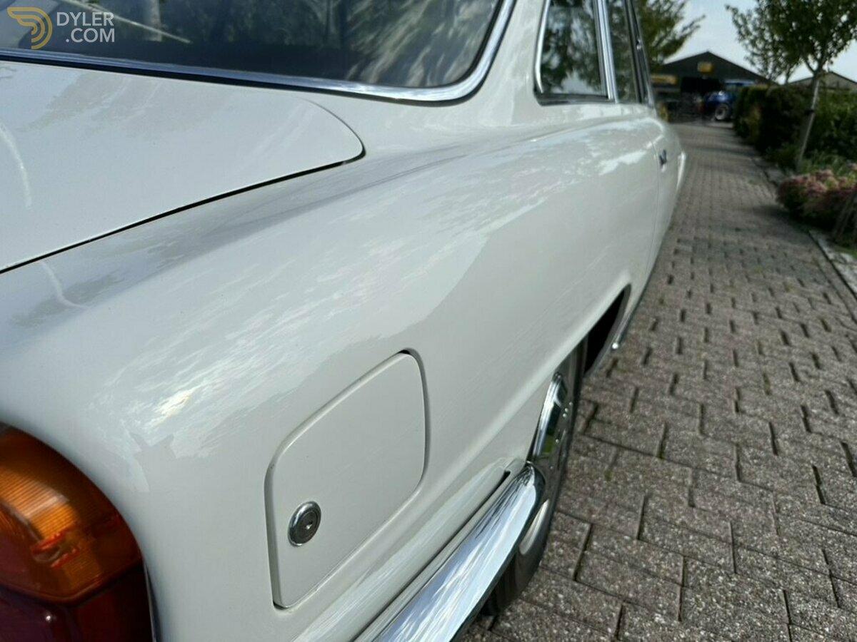 1964 Alfa Romeo 2600 Sprint Bertone, foto 12