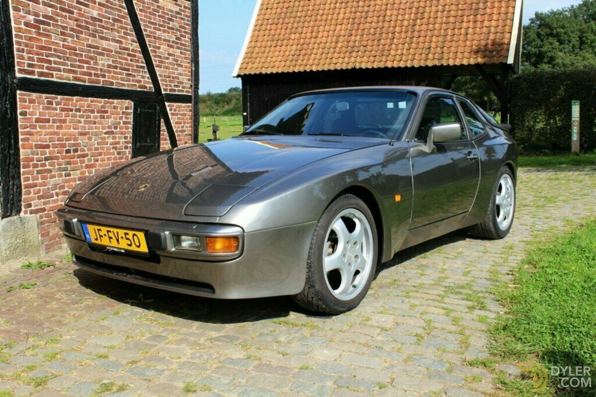 1982 Porsche 944 8x Porsche 944 op voorraad!, foto 2