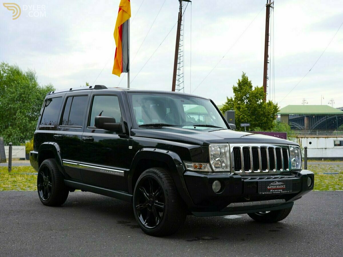 2007 Commander