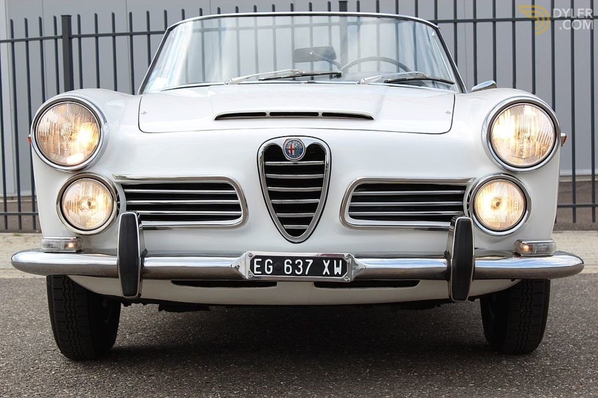 1963 Alfa Romeo 2600 Touring Spider, foto 5