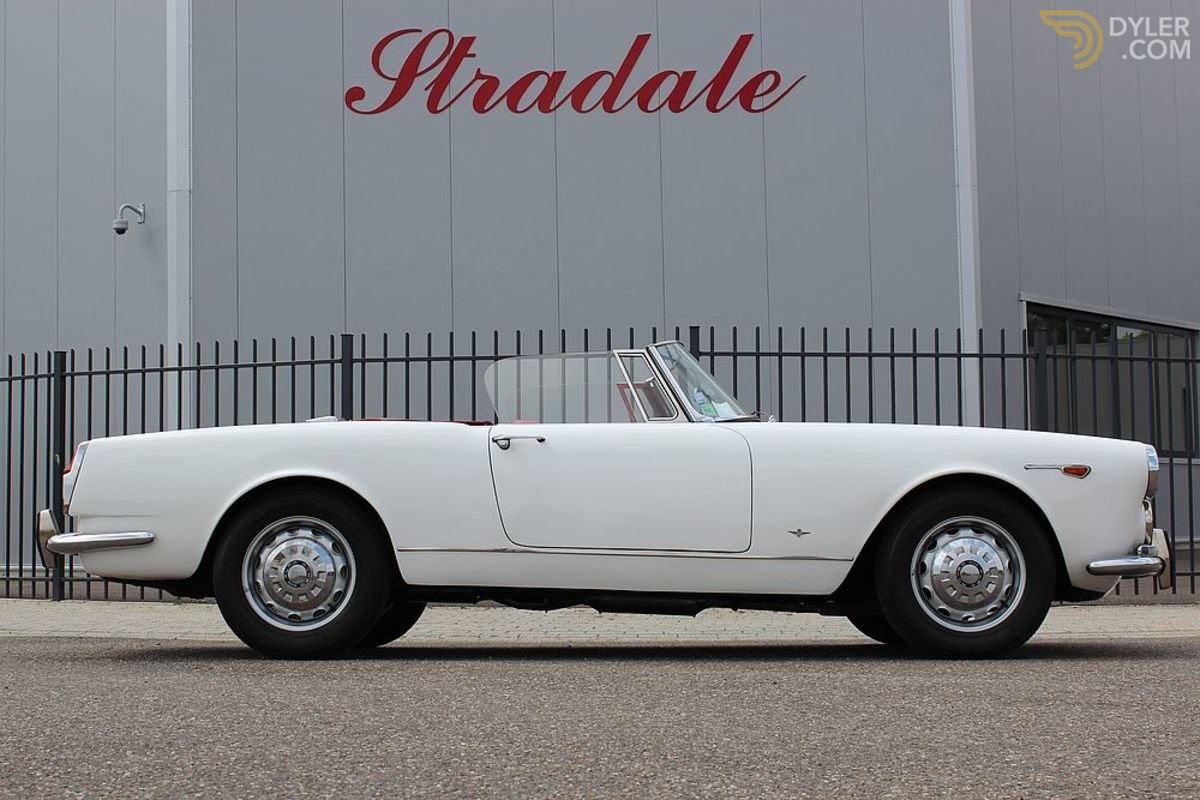1963 Alfa Romeo 2600 Touring Spider, foto 6