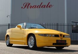 Alfa Romeo RZ Zagato Cabriolet / Roadster 1993 Yellow Alfa Romeo RZ Zagato Cabriolet / Roadster 1993 Yellow Car for Sale. 272875