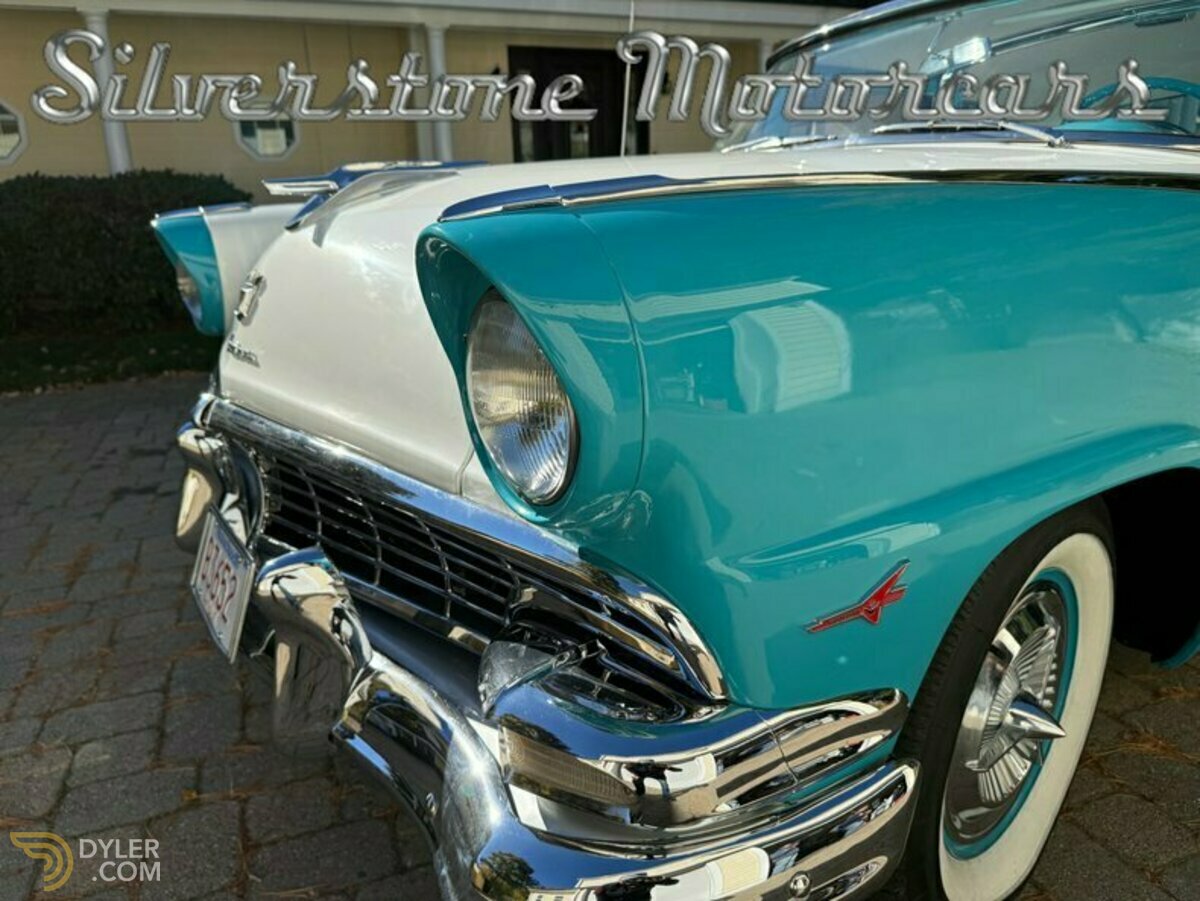 1956 Ford Fairlane Victoria Tudor Sedan, foto 12