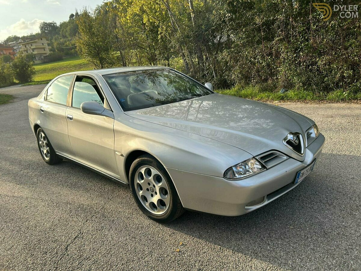 2000 Alfa Romeo 166 V6 Turbo, foto 2