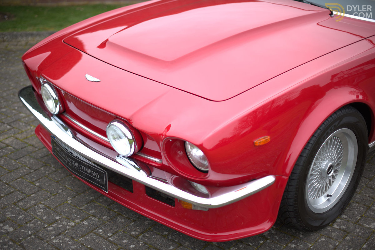 1985 Aston Martin V8 Vantage Sports Saloon, foto 5