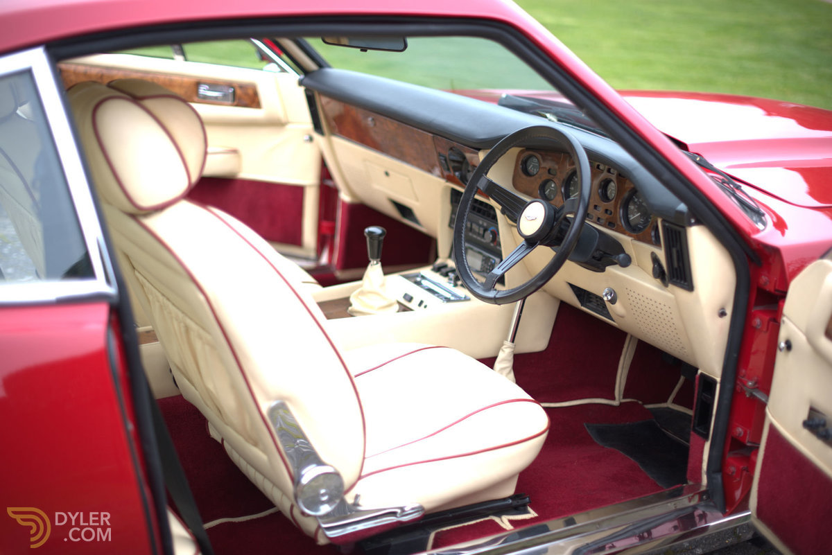 1985 Aston Martin V8 Vantage Sports Saloon, foto 10