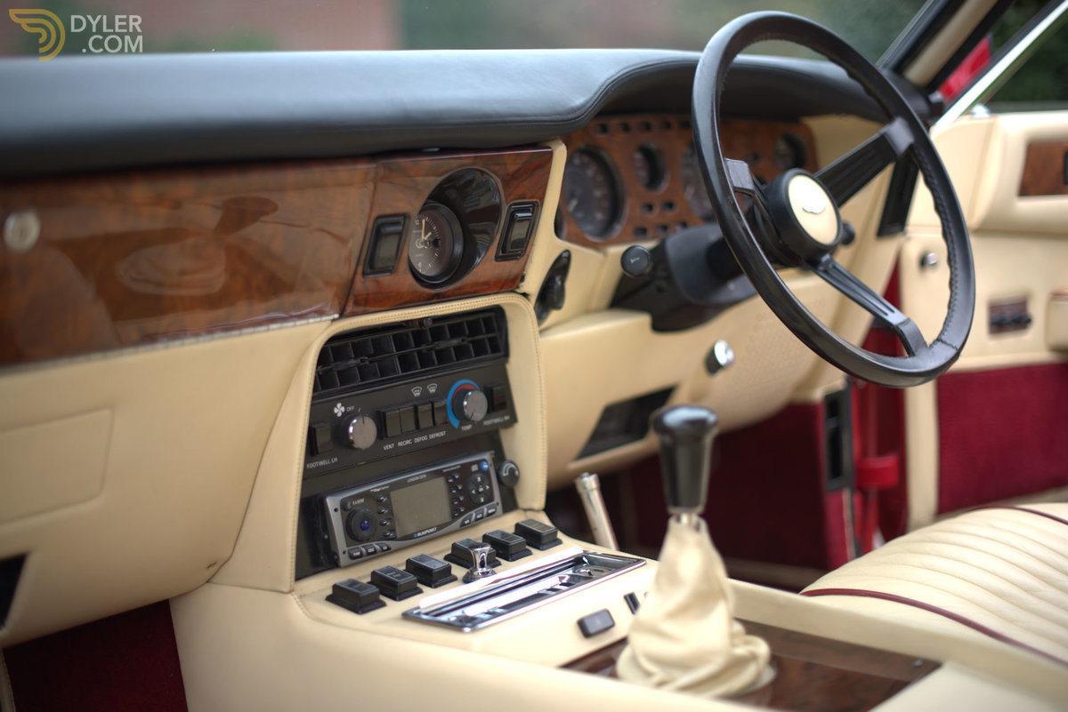 1985 Aston Martin V8 Vantage Sports Saloon, foto 11
