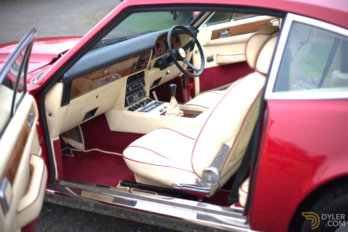 1985 Aston Martin V8 Vantage Sports Saloon, foto 12