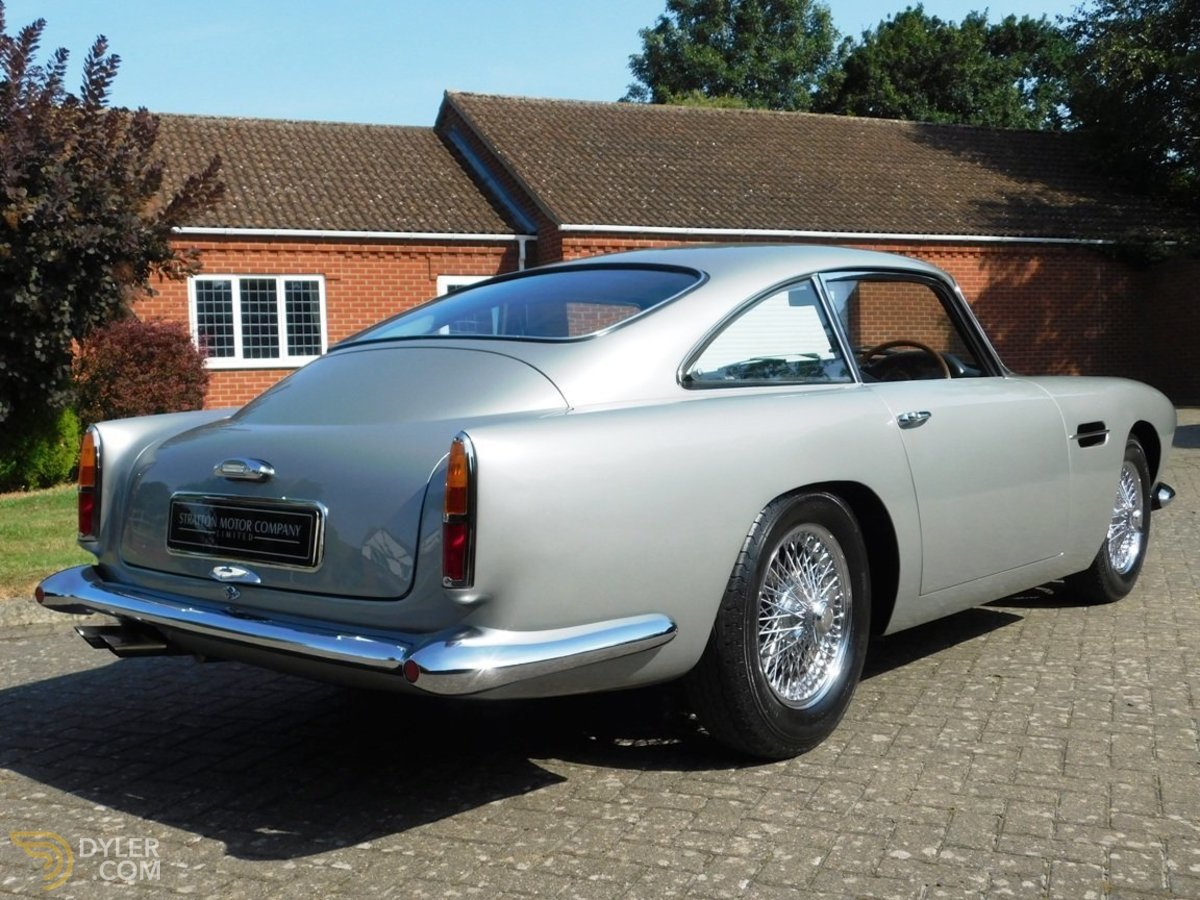 1961 Aston Martin DB4 Series II Sports Saloon, foto 5