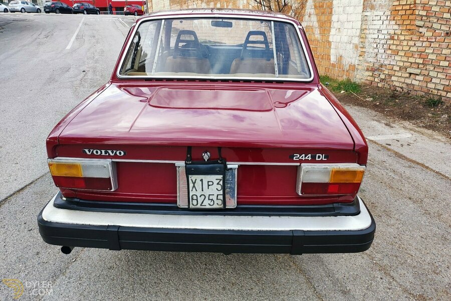 Classic 1975 Volvo 244 244 DL Para venda. Preço 4 500 eur - Dyler