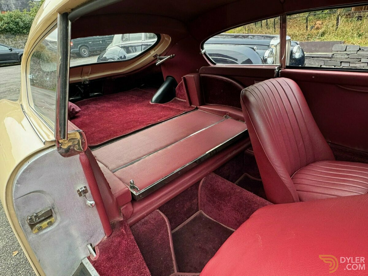 1957 Aston Martin DB2 B 2/4 MKIII Saloon 1344, foto 8