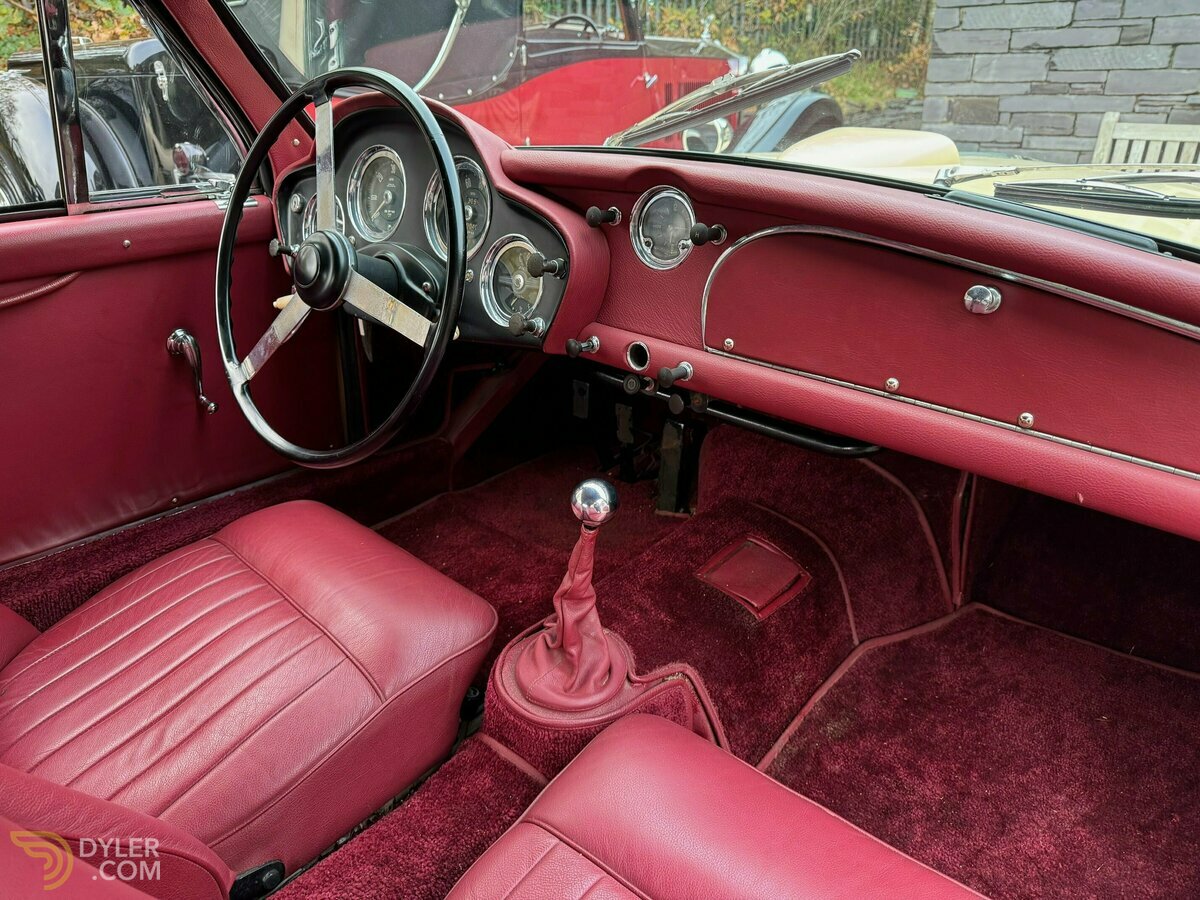 1957 Aston Martin DB2 B 2/4 MKIII Saloon 1344, foto 10