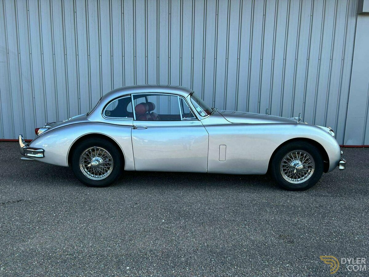 1958 Jaguar XK 150, foto 2