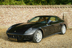 【中古】 Castelli AFiletta Ferrari 612 Scaglietti for sale | Dyler