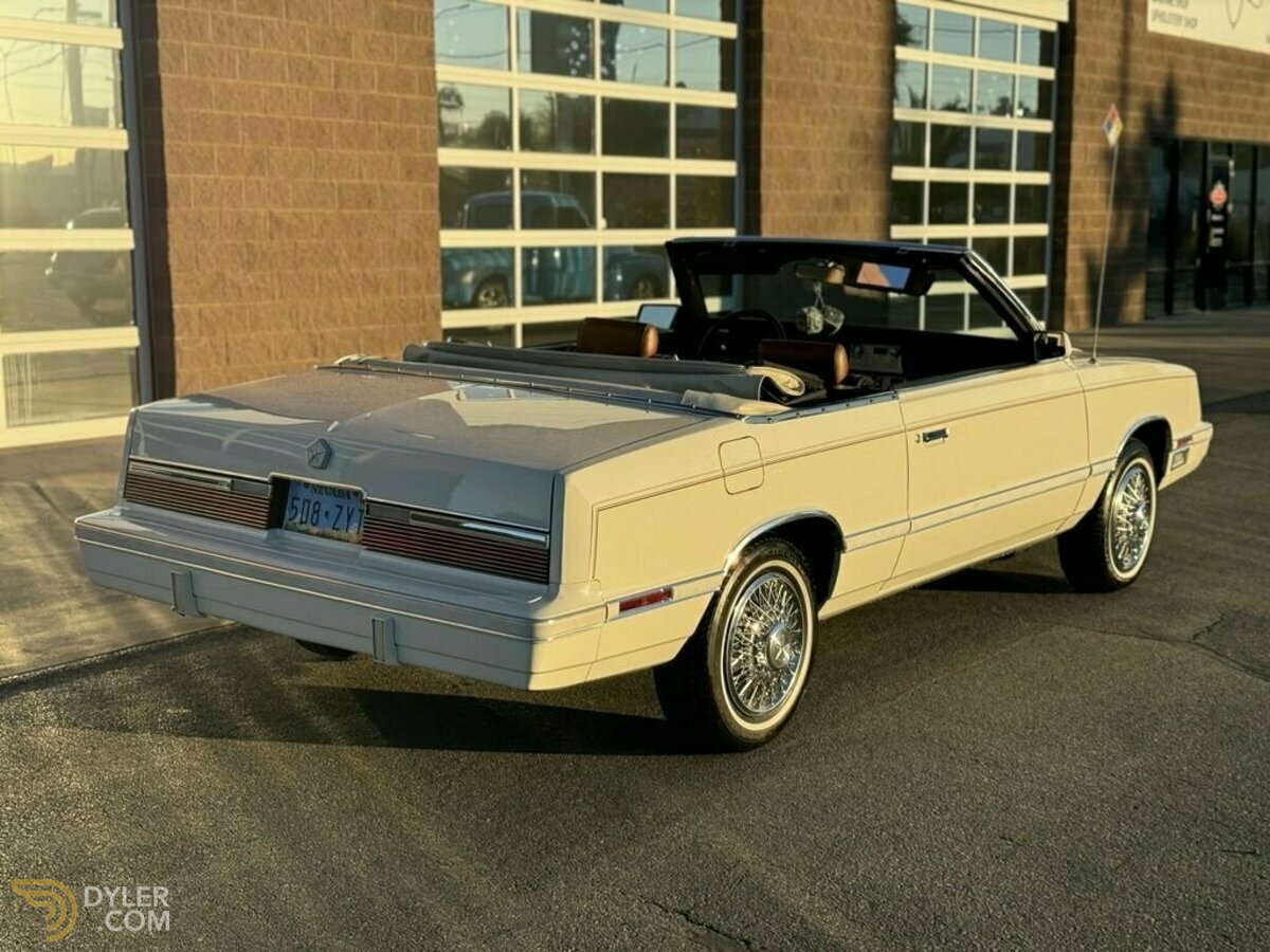 1982 Chrysler Le Baron, foto 4