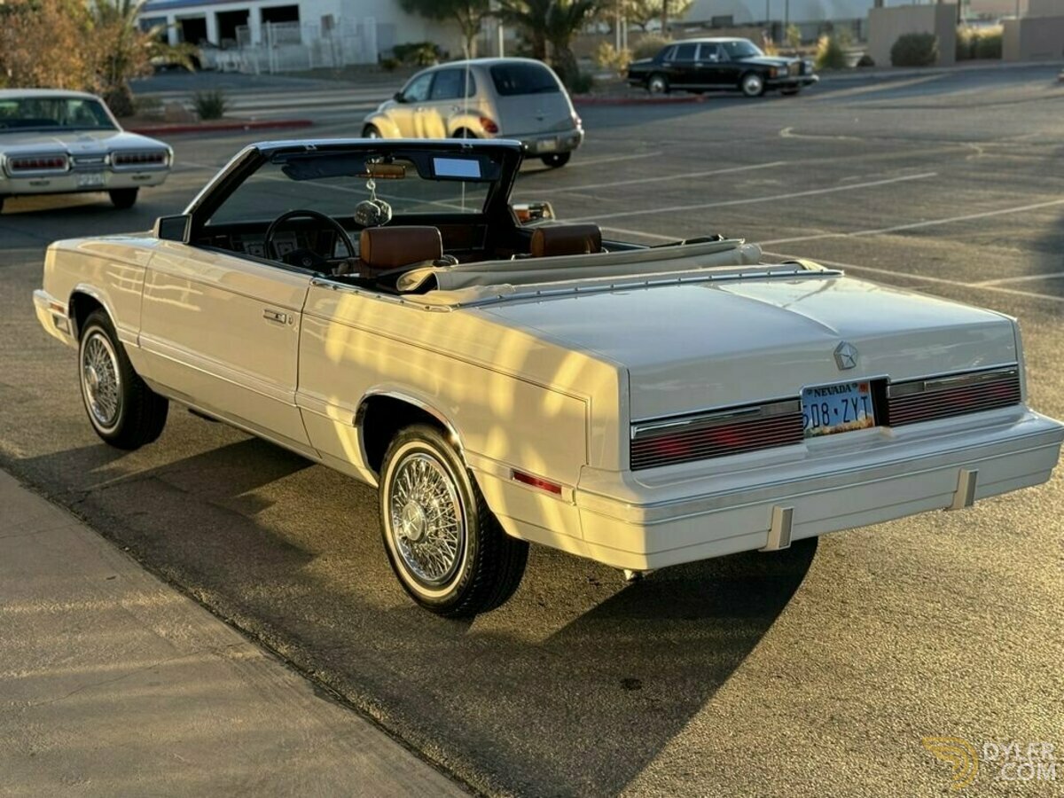 1982 Chrysler Le Baron, foto 6