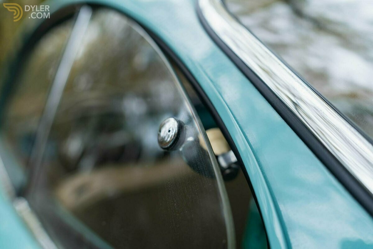 1961 Volkswagen Karmann-Ghia 1200, foto 10