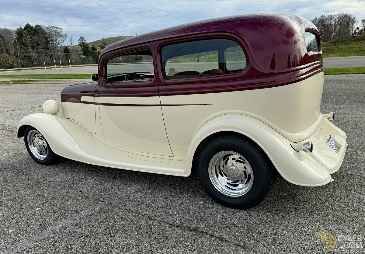1933 Ford Sedan Tudor Sedan Street Rod, foto 2