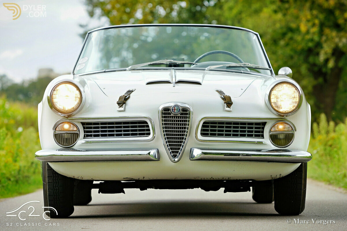 1959 Alfa Romeo 2000 Touring Spider, foto 2