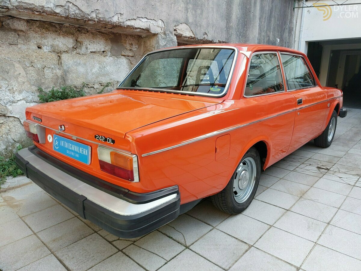 1975 Volvo 244 242 DL, foto 3