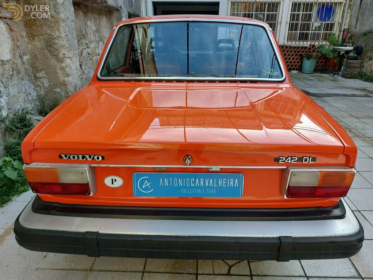 1975 Volvo 244 242 DL, foto 2