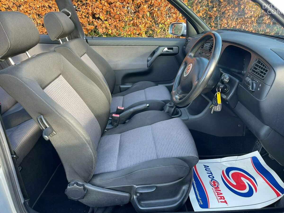 2001 Volkswagen Golf SE 2-Door, foto 12