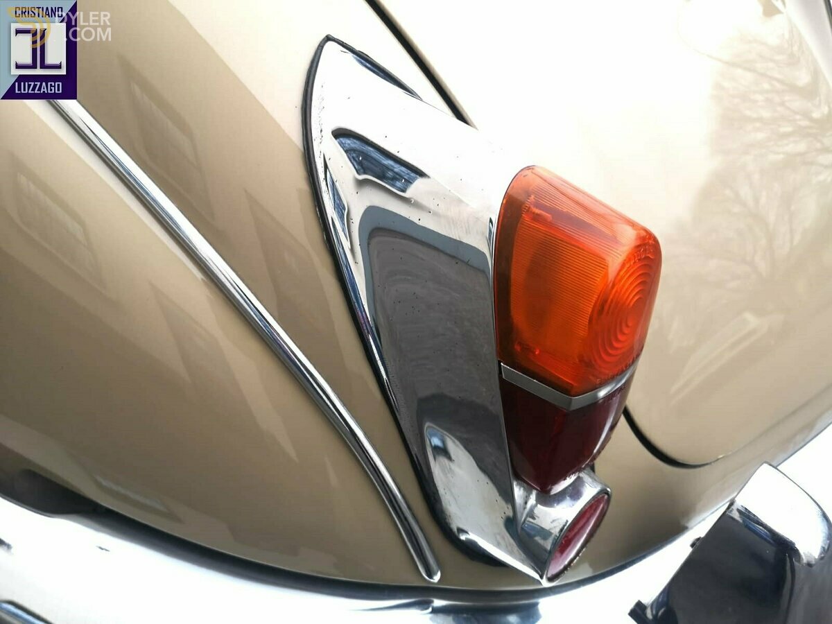 1969 Daimler 2.5 V8 SALOON RHD, foto 5