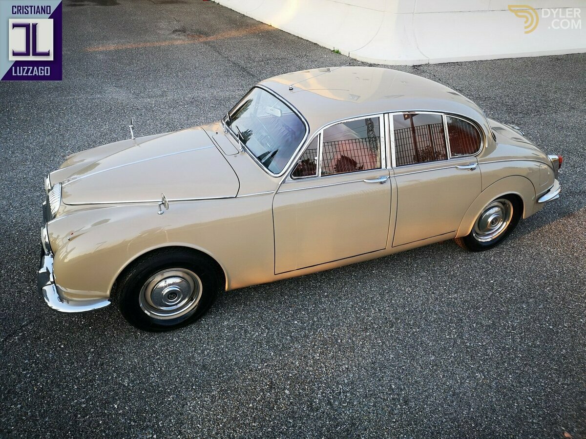 1969 Daimler 2.5 V8 SALOON RHD, foto 9