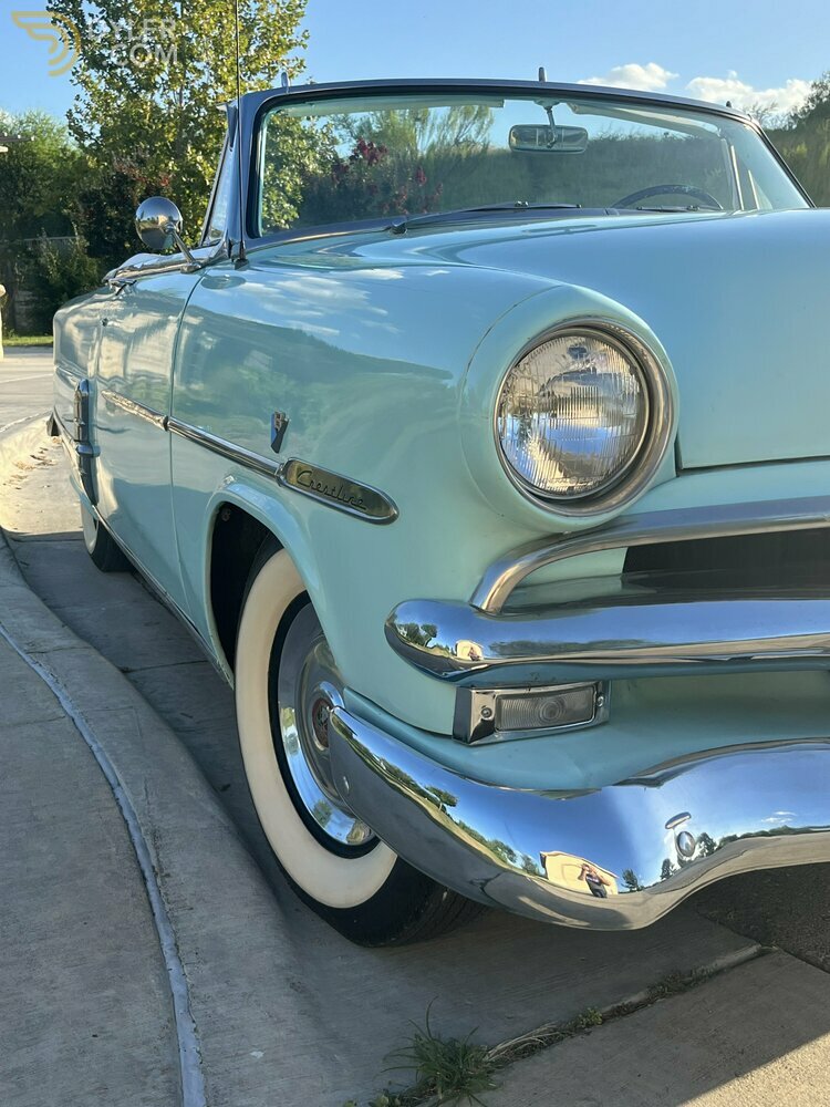 1953 Ford Convertible Coupe Crestline Sunliner, foto 3