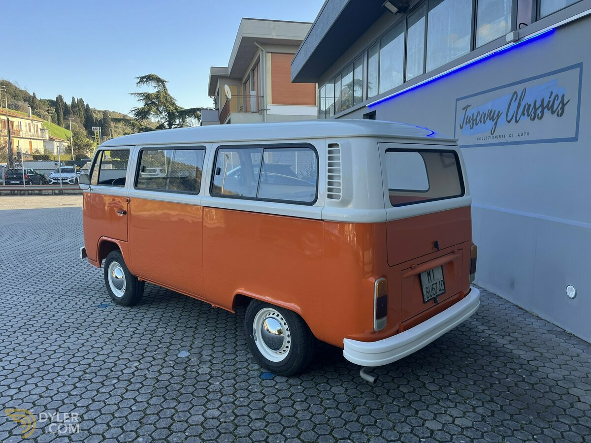 1974 Volkswagen T2 8 posti walkthrough, foto 2