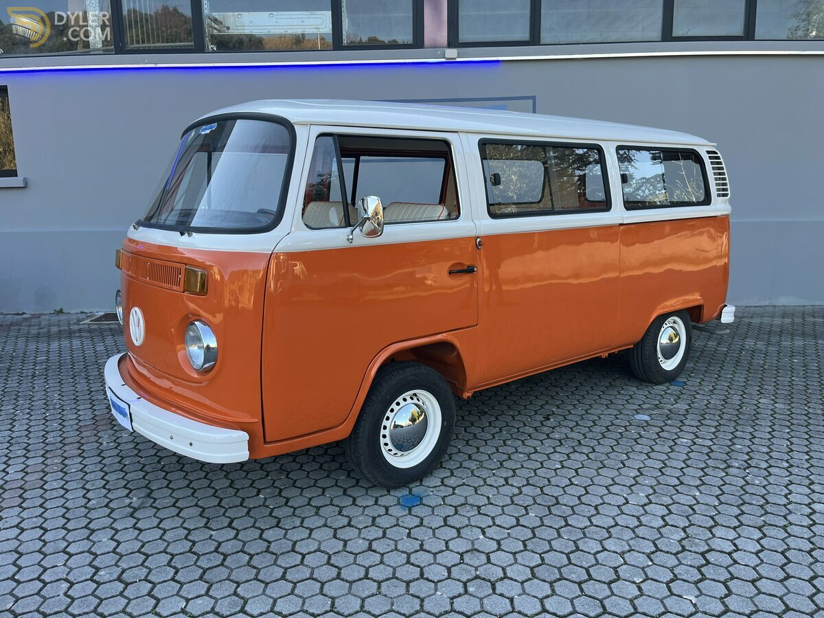1974 Volkswagen T2 8 posti walkthrough, foto 1