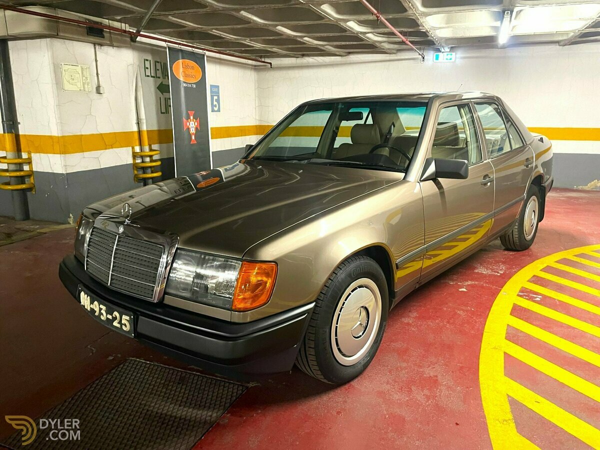 1987 Mercedes-Benz 230E W124, foto 1