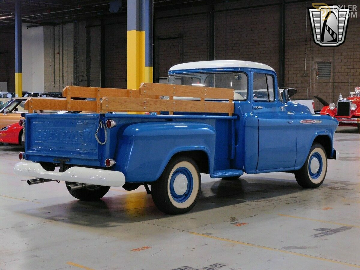 1957 Chevrolet Apache 3200, foto 4