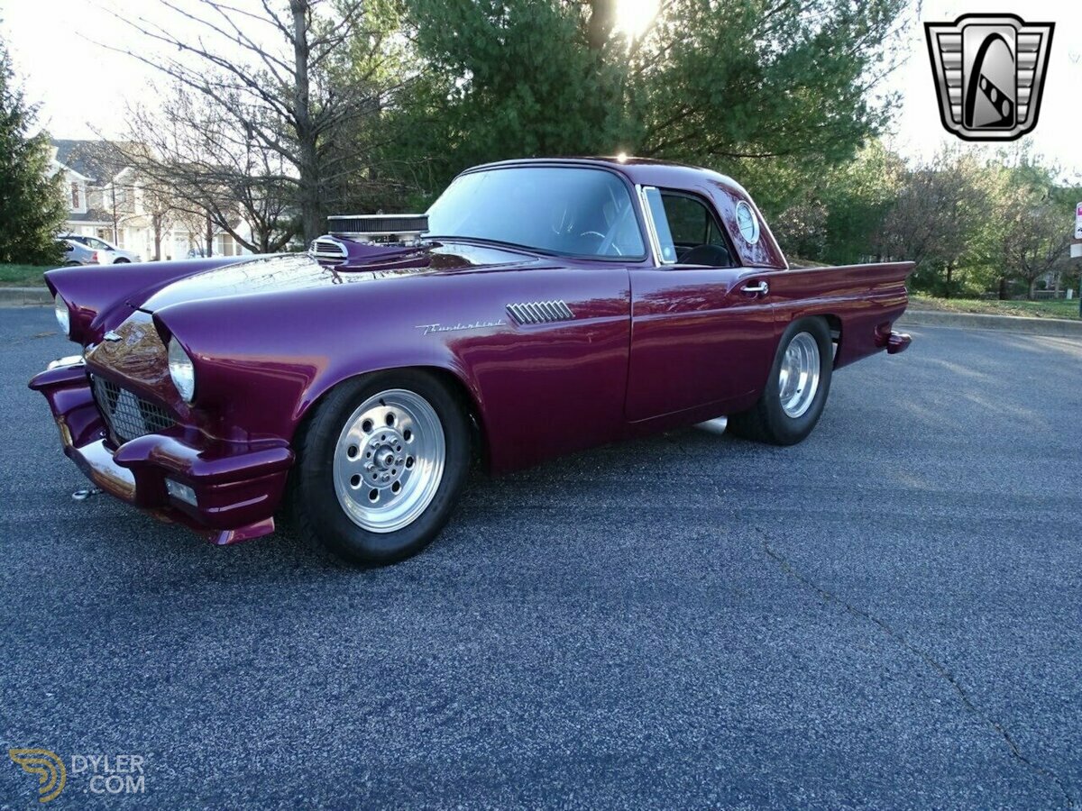1957 Ford Thunderbird, foto 2
