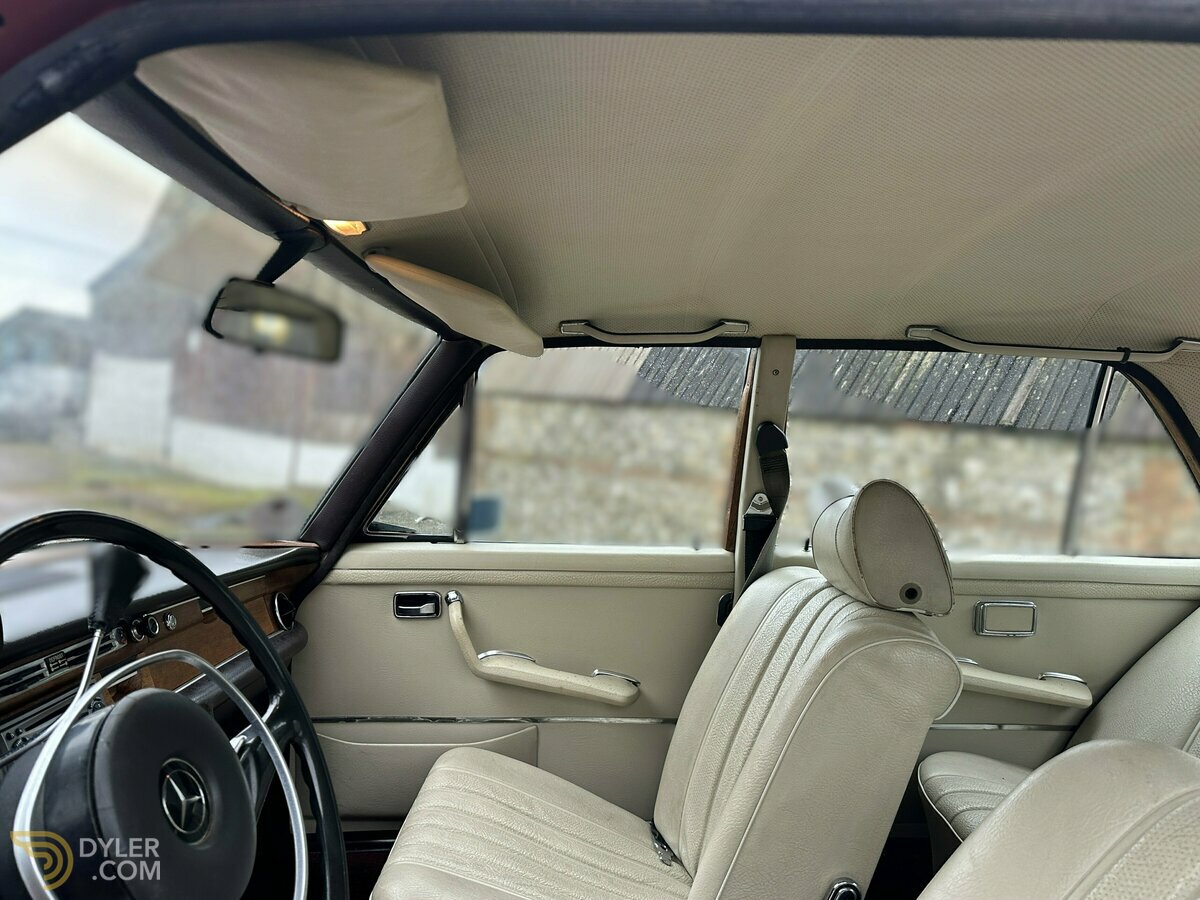 1972 Mercedes-Benz 280 SE 4.5 V8, foto 12