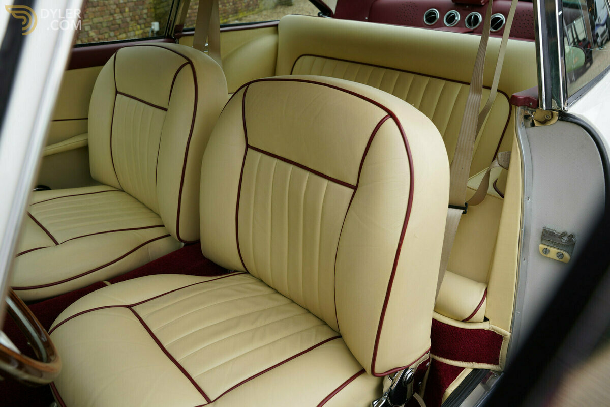 1961 Aston Martin DB4, foto 5