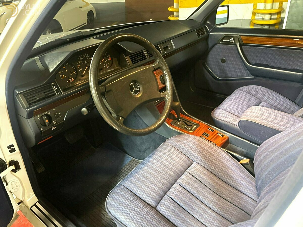 1990 Mercedes-Benz 230 TE W124, foto 6