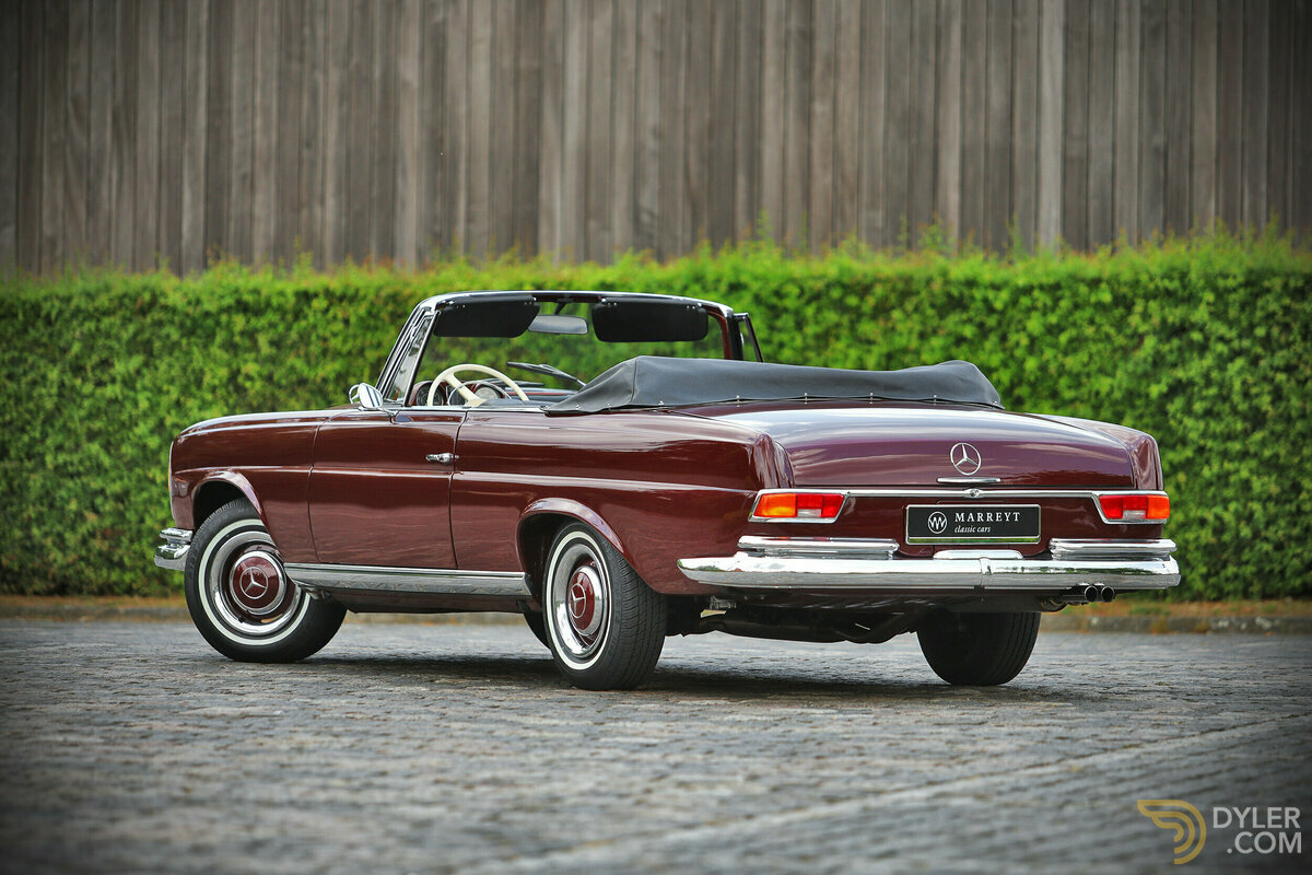 1961 Mercedes-Benz 220 SEB Convertible - Restored, foto 2