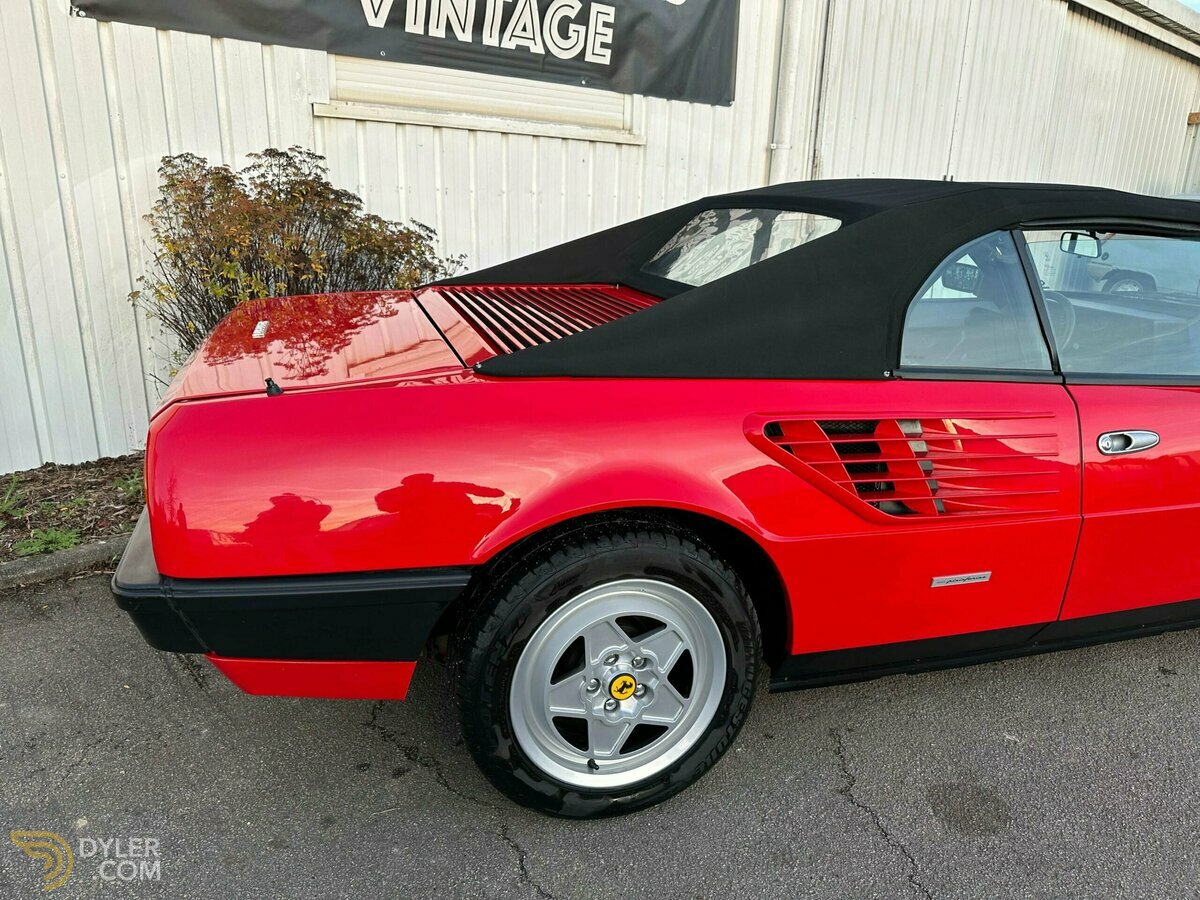 1985 Ferrari Mondial, foto 3