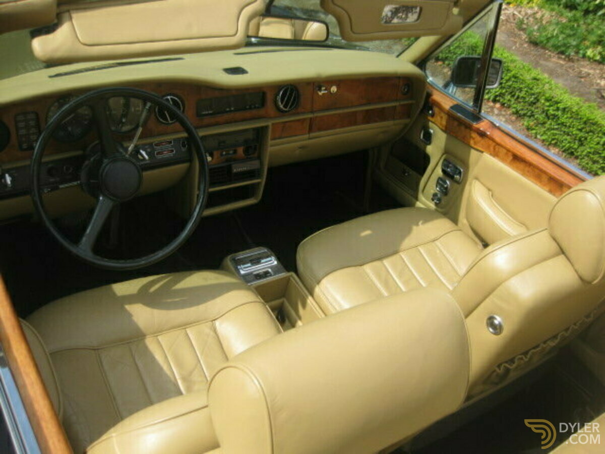 1981 Rolls-Royce Corniche Roadster Black/Beige, foto 3