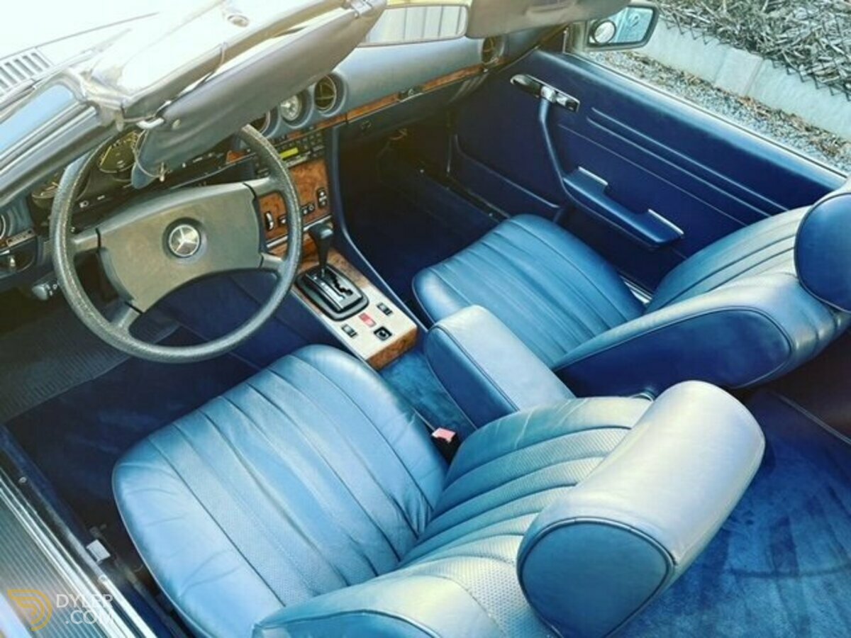 1985 Mercedes-Benz SL 380 Cabrio R107 + Hardtop in Diamond Blue Metallic, foto 8