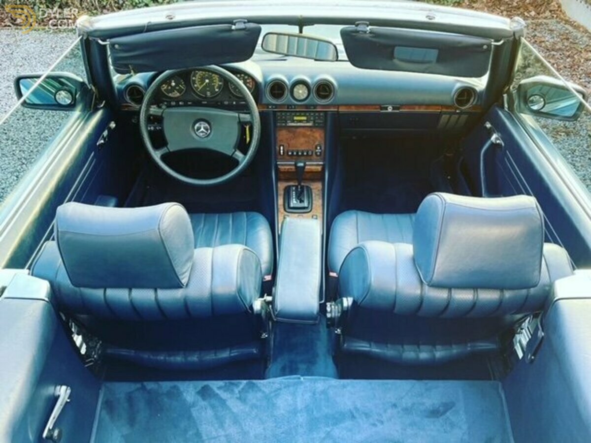 1985 Mercedes-Benz SL 380 Cabrio R107 + Hardtop in Diamond Blue Metallic, foto 9