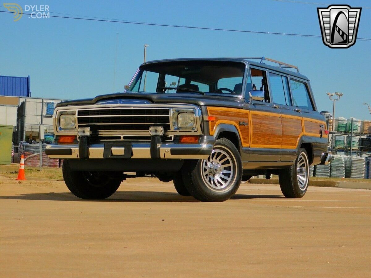 1989 Jeep Grand Wagoneer, foto 2