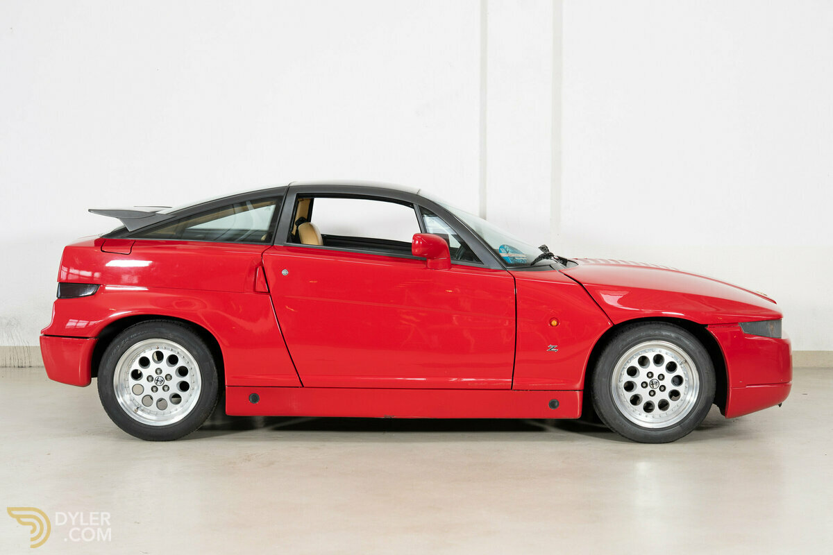 1990 Alfa Romeo SZ 3.0, foto 4