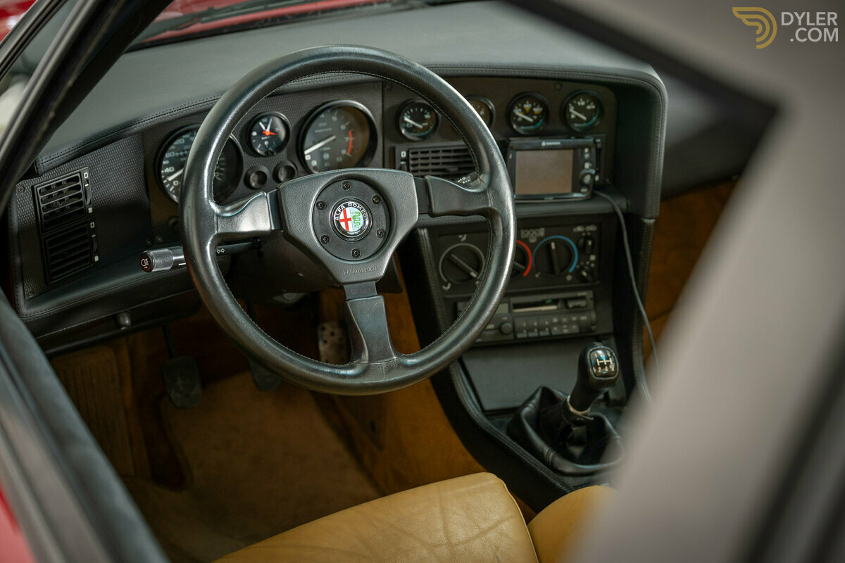 1990 Alfa Romeo SZ 3.0, foto 10