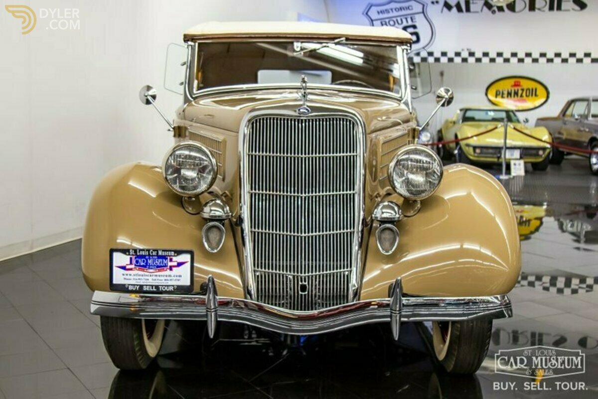 1935 Ford Model 48 Deluxe Phaeton, foto 4